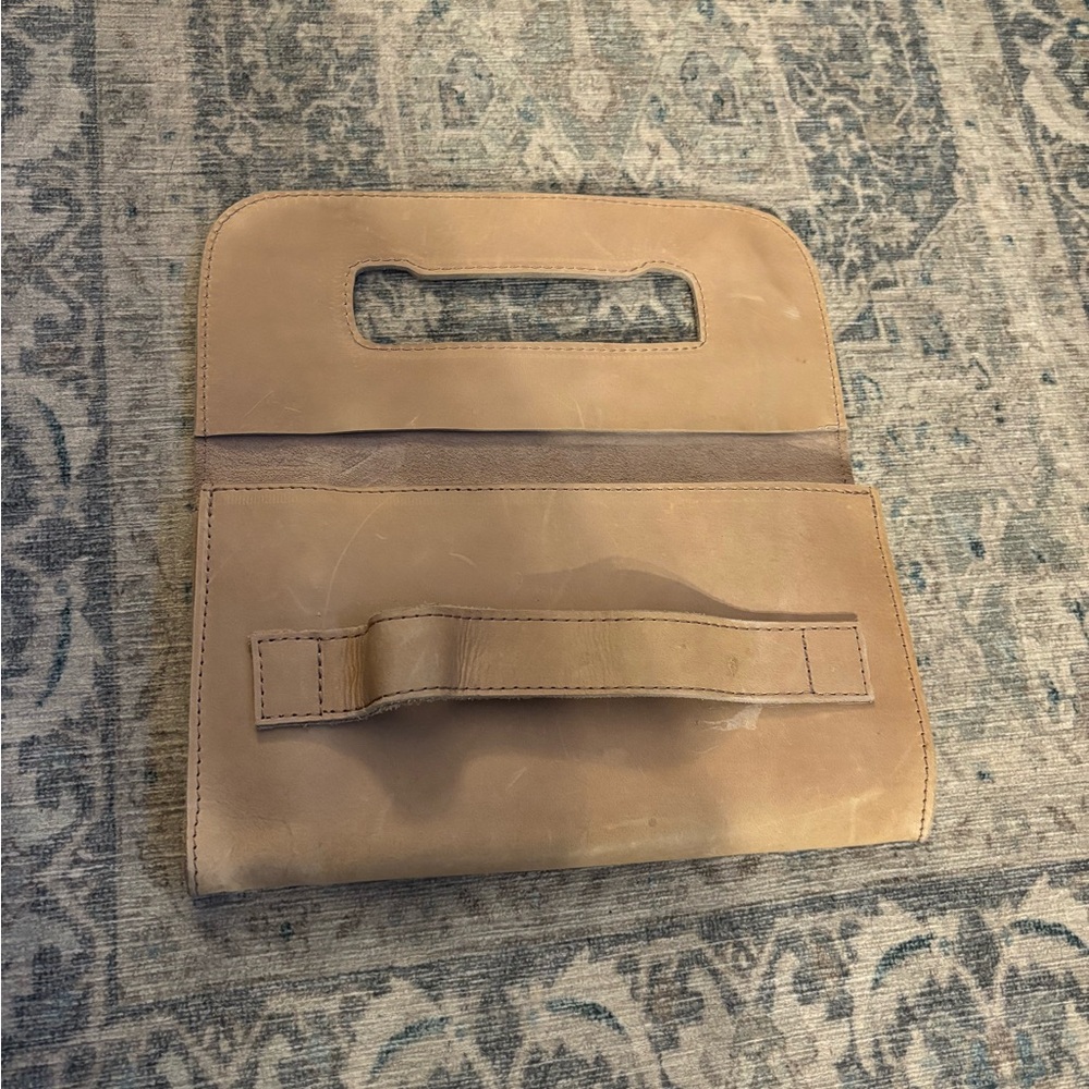 Able Beige Leather Wallet - Picture 2 of 4